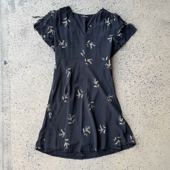 Madewell Silk Flutter-Sleeve Dress in Wisteria Sprig – Size 6 - Picture 1 of 4